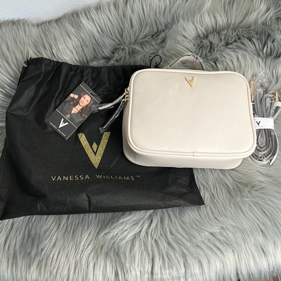 vanessa williams purse